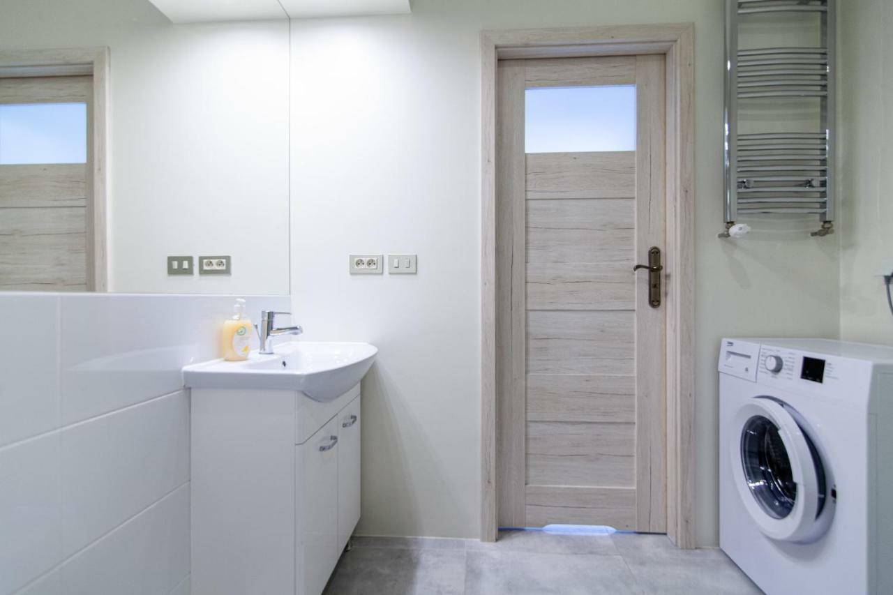 Apartament Rodzinny ビャウィストク エクステリア 写真